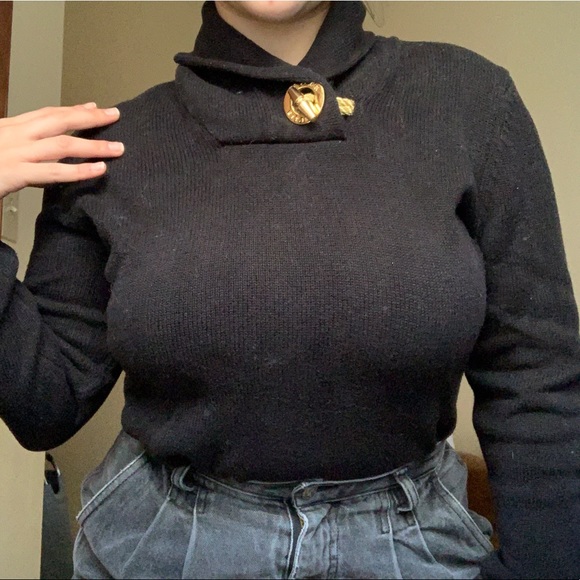 Fancy Ralph Lauren Sweater - Picture 3 of 6